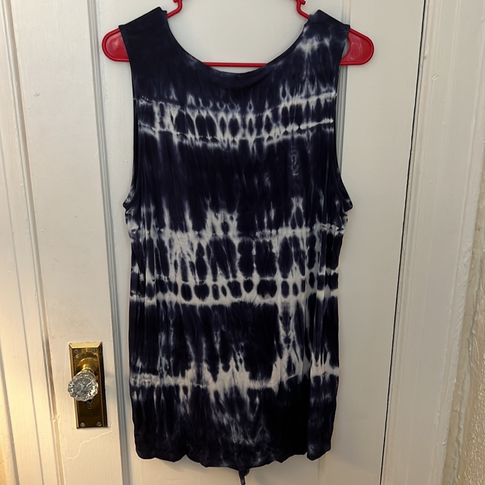 Tie dye blue button down tank - Picture 4 of 4
